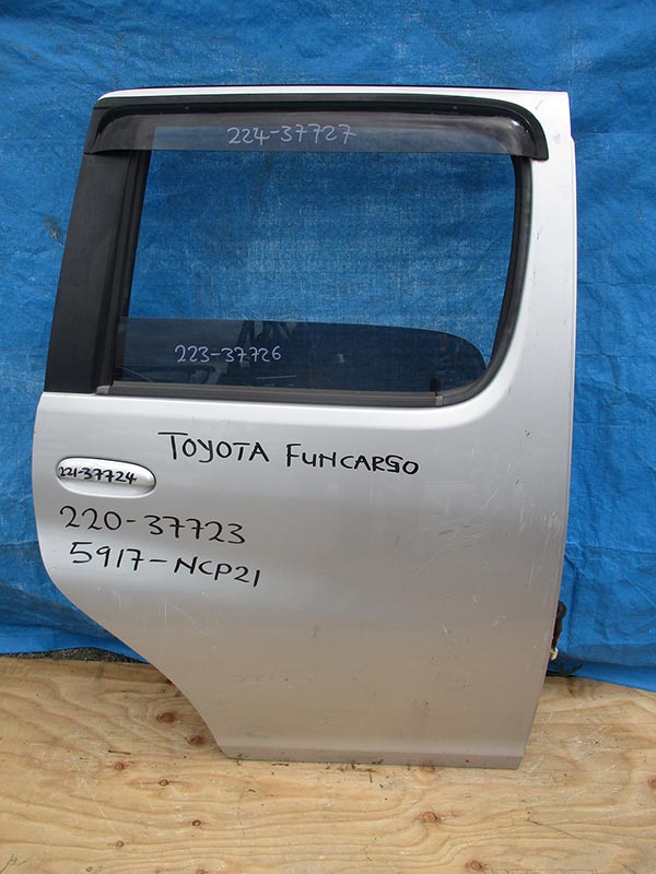 Used Toyota Funcargo WEATHER SHILED REAR RIGHT